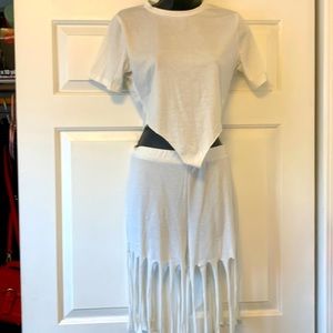 2pc stylish ladies shorts and crop top set!